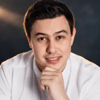 Азат Каримов
